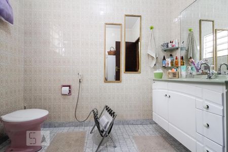 Banheiro de casa para alugar com 2 quartos, 150m² em Jardim das Flores, Osasco