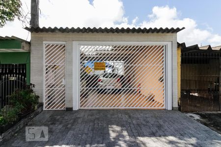 Casa à venda com 150m², 2 quartos e 3 vagasFachada