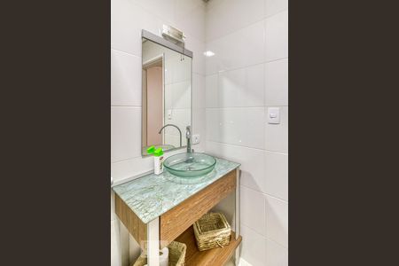 Banheiro de apartamento para alugar com 2 quartos, 70m² em Ibirapuera, São Paulo
