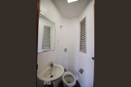 Lavabo de apartamento à venda com 3 quartos, 95m² em Alto de Pinheiros, São Paulo