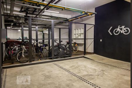 Apartamento à venda com 86m², 1 quarto e 1 vaga Apartamento à venda com 86m², 1 quarto e 1 vagaBicicletário