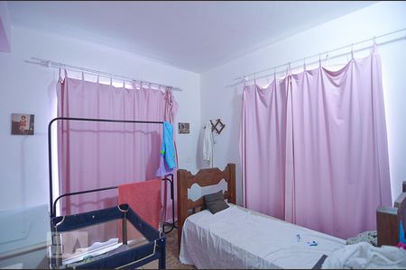 Casa para alugar com 450m², 7 quartos e 3 vagasQuarto