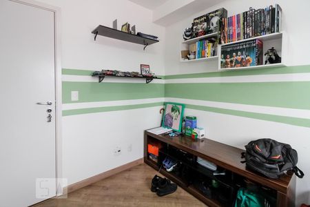 Apartamento para alugar com 77m², 2 quartos e 1 vagaQuarto