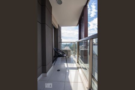 Varanda de kitnet/studio à venda com 1 quarto, 33m² em Pinheiros, São Paulo