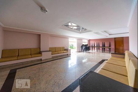 Apartamento à venda com 130m², 3 quartos e 2 vagas Apartamento à venda com 130m², 3 quartos e 2 vagasSalão de Festas