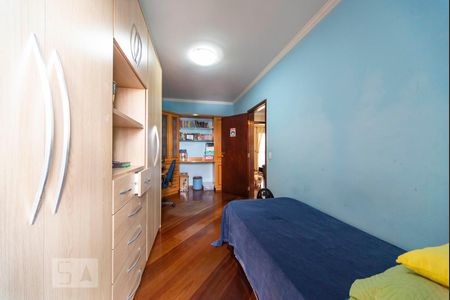 Apartamento à venda com 130m², 3 quartos e 2 vagas Apartamento à venda com 130m², 3 quartos e 2 vagasQuarto 1