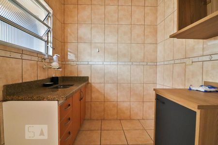 Cozinha de apartamento para alugar com 1 quarto, 57m² em Pinheiros, São Paulo