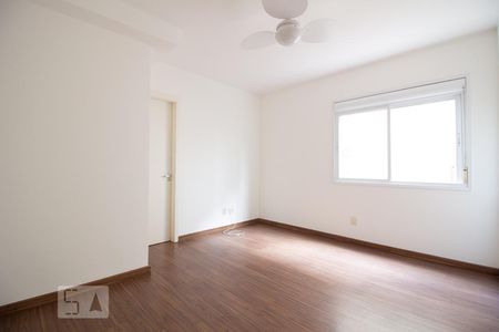 Dormitório2 de apartamento para alugar com 2 quartos, 58m² em Azenha, Porto Alegre