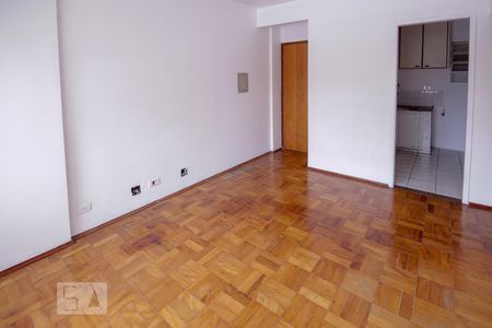 Sala de apartamento para alugar com 3 quartos, 77m² em Campos Elíseos, São Paulo