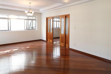 Sala de casa para alugar com 3 quartos, 378m² em Vila Isolina Mazzei, São Paulo