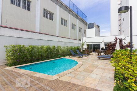 Apartamento à venda com 63m², 1 quarto e 1 vagaPiscina