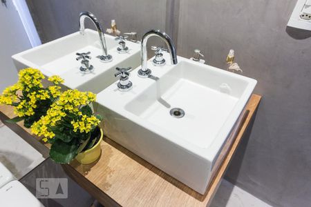 Banheiro de apartamento à venda com 1 quarto, 63m² em Casa Verde, São Paulo