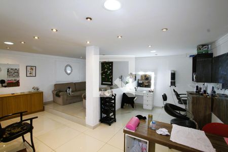 Casa à venda com 250m², 4 quartos e 3 vagasEdícula