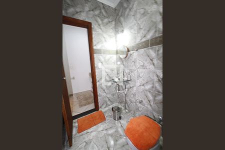 Casa à venda com 250m², 4 quartos e 3 vagasBanheiro Social