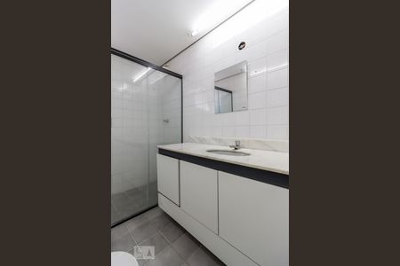 Banheiro de apartamento para alugar com 1 quarto, 44m² em Perdizes, São Paulo