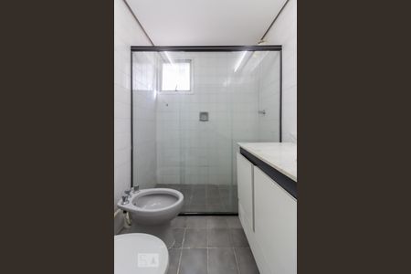 Banheiro de apartamento para alugar com 1 quarto, 44m² em Perdizes, São Paulo