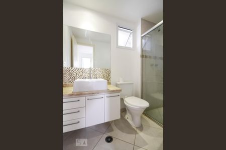 Apartamento à venda com 72m², 2 quartos e 2 vagas Apartamento à venda com 72m², 2 quartos e 2 vagasBanheiro
