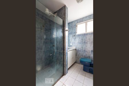 Banheiro social de apartamento para alugar com 1 quarto, 54m² em Vila Clementino, São Paulo