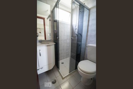 Apartamento para alugar com 72m², 2 quartos e 2 vagas Apartamento para alugar com 72m², 2 quartos e 2 vagasBanheiro Suite