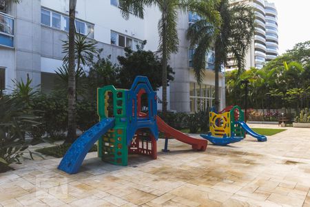 Apartamento para alugar com 98m², 3 quartos e 2 vagasPlayground
