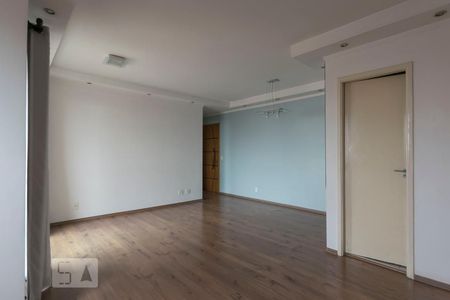 Sala de Apartamento com 2 quartos, 71m² Vila das Mercês