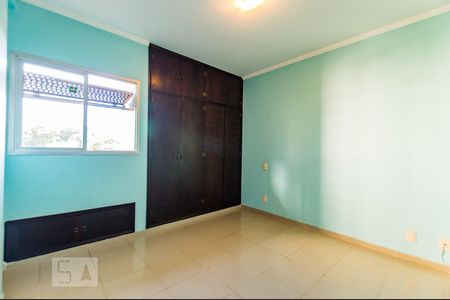 Apartamento à venda com 70m², 1 quarto e 1 vagaQuarto 