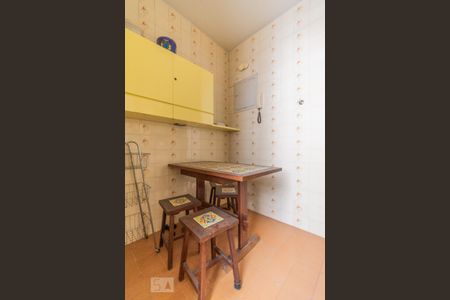 Cozinha de apartamento para alugar com 2 quartos, 57m² em Pinheiros, São Paulo