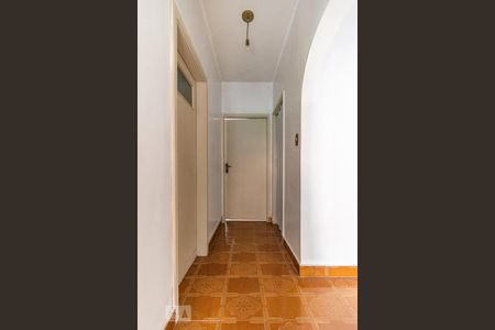 Hall Dormitórios, Banheiro e Cozinha de apartamento à venda com 2 quartos, 57m² em Pinheiros, São Paulo