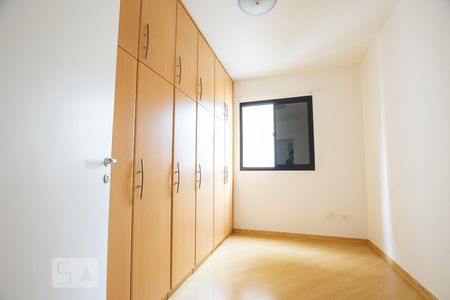 Apartamento para alugar com 69m², 2 quartos e 1 vaga Apartamento para alugar com 69m², 2 quartos e 1 vagaQuartos
