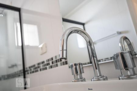 Apartamento para alugar com 69m², 2 quartos e 1 vaga Apartamento para alugar com 69m², 2 quartos e 1 vagaBanheiro