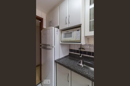 Apartamento para alugar com 55m², 2 quartos e 2 vagasCozinha