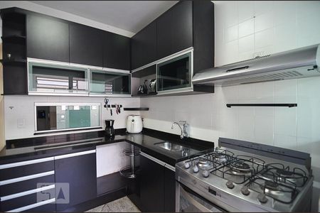 Cozinha de apartamento à venda com 4 quartos, 192m² em Coração de Jesus, Belo Horizonte