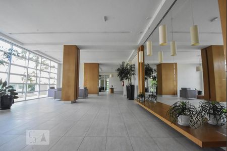 Apartamento para alugar com 38m², 1 quarto e 1 vagaHall