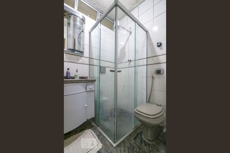 Banheiro de apartamento à venda com 3 quartos, 135m² em Gutierrez, Belo Horizonte
