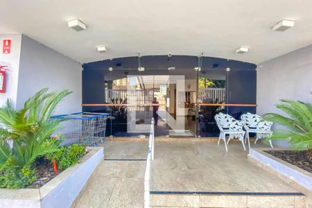 Apartamento para alugar com 39m², 1 quarto e sem vagaEntrada