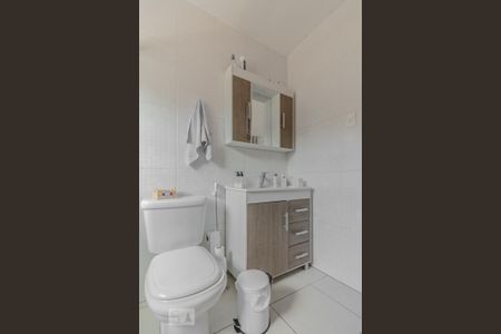 Banheiro de casa à venda com 2 quartos, 75m² em Vila Caraguatá, São Paulo