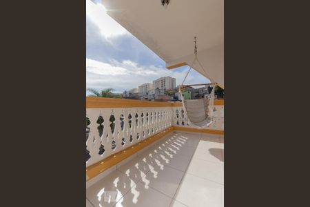 Varanda quarto 1 de casa à venda com 2 quartos, 75m² em Vila Caraguatá, São Paulo