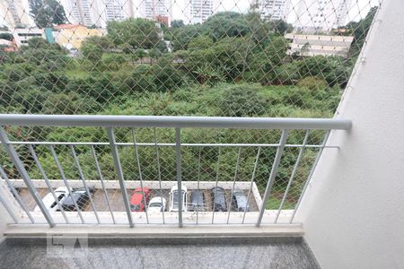Varanda de apartamento à venda com 3 quartos, 68m² em Jardim Londrina, São Paulo