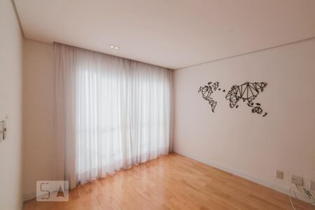 Sala de apartamento para alugar com 3 quartos, 82m² em Parque Residencial Julia, São Paulo