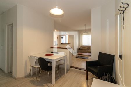 Apartamento para alugar com 70m², 2 quartos e 1 vagaSala