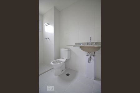 Apartamento à venda com 138m², 3 quartos e 2 vagasBanheiro da suíte 3