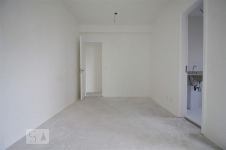 Apartamento à venda com 138m², 3 quartos e 2 vagasSuíte 2
