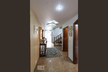 Corredor de casa à venda com 5 quartos, 480m² em Brooklin Paulista, São Paulo