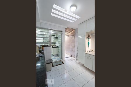 Casa para alugar com 480m², 5 quartos e 6 vagasÁrea de Serviço