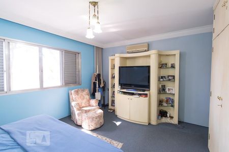 Casa para alugar com 480m², 5 quartos e 6 vagasSuíte 5