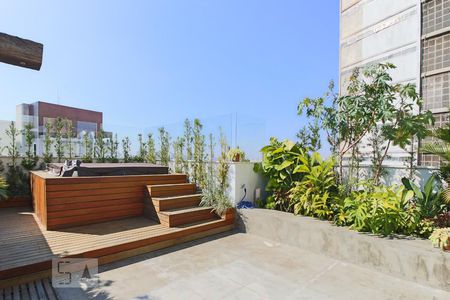 Quintal  de apartamento à venda com 2 quartos, 150m² em Bela Vista, São Paulo