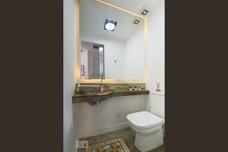 Apartamento à venda com 150m², 2 quartos e 1 vagaBanheiro 2