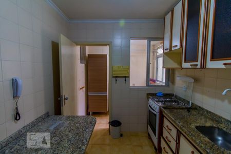 Apartamento para alugar com 62m², 2 quartos e 1 vagaCozinha