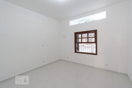 Quarto de casa para alugar com 1 quarto, 40m² em Jardim Internacional, São Paulo
