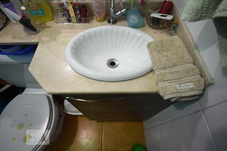 Detalhe do banheiro de apartamento para alugar com 1 quarto, 72m² em Jardim Londrina, São Paulo